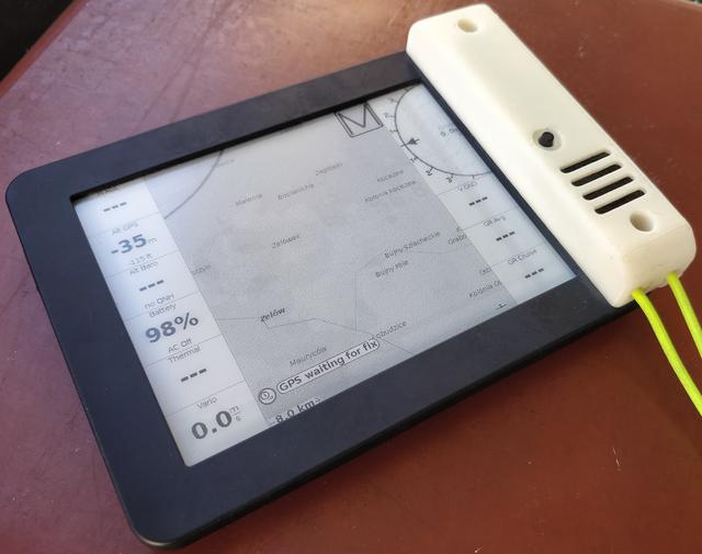 Using e-book reader Kobo Mini with BlueFly Vario is a cost-effective alternative to off-the-shelf paragliding variometers. I built one with a custom 3D-printed case.
